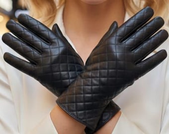 Women’s Quilted Leather Gloves – Soft Lined Genuine Lambskin Winter Accessory