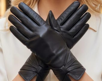 Women’s Genuine Leather Gloves – Lined Lambskin Winter Gloves with Bow Detail