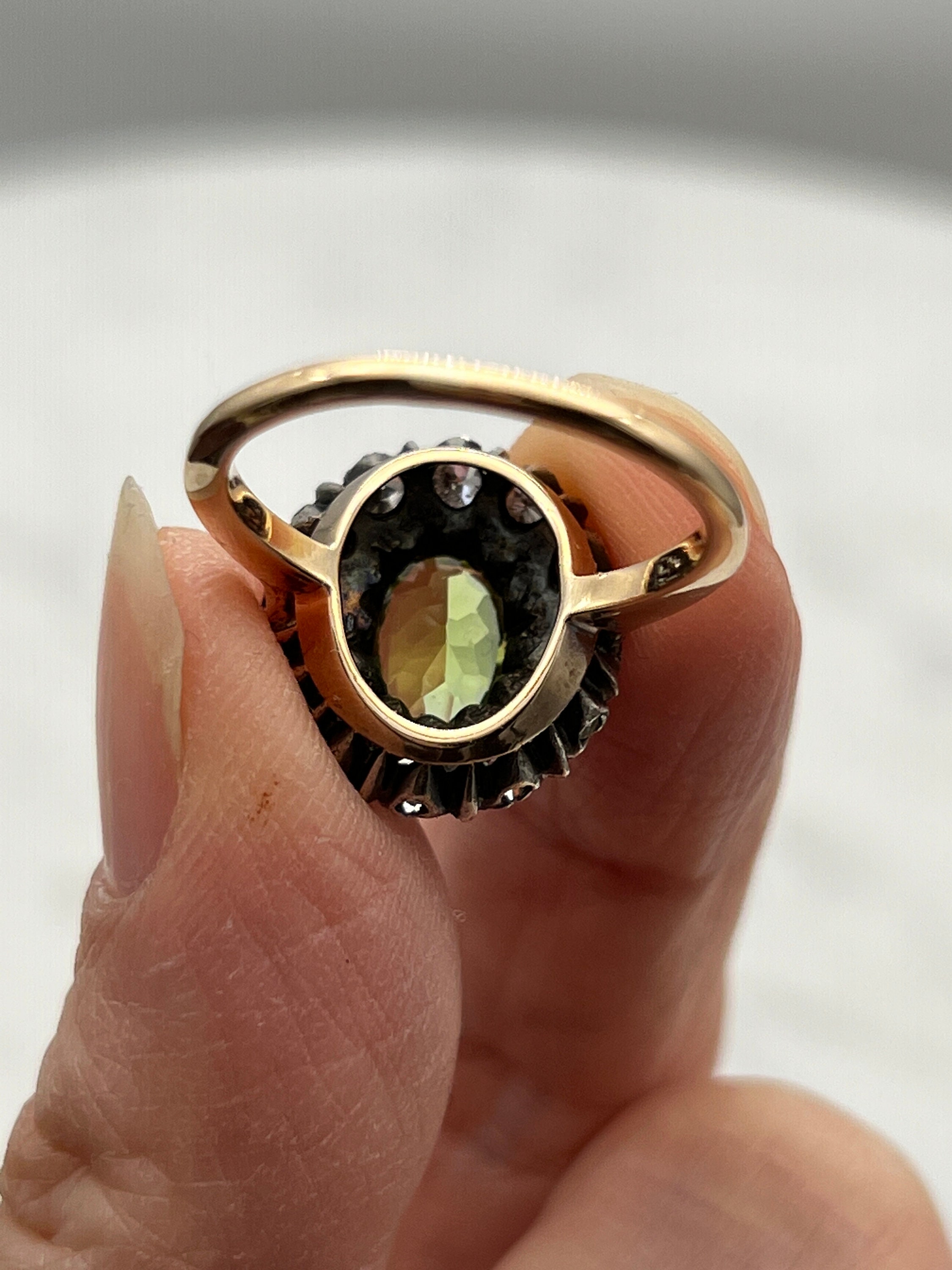 Art Deco 18ct / 18k Gold Peridot and Diamond Cluster Ring - Etsy