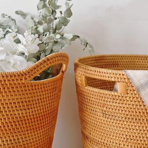 Handmade round laundry hamper storage basket home decor, Rattan Laundry Basket, for Home Cloth Bathroom Living Room Storage Housewarming 2pc (A+B)