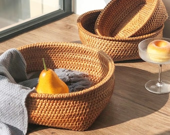 Handgemachter quadratischer Boden Kreis gewebtes Obst Holz Rattan Fach Korb für Haus Kosmetik Kleidung Badezimmer Wohnzimmer Einweihungsgeschenk