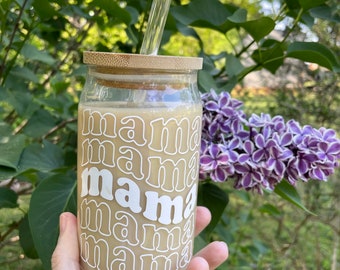 Celebrate moms with this glass can for iced coffee, smoothies, etc with bamboo lid and glass straw!