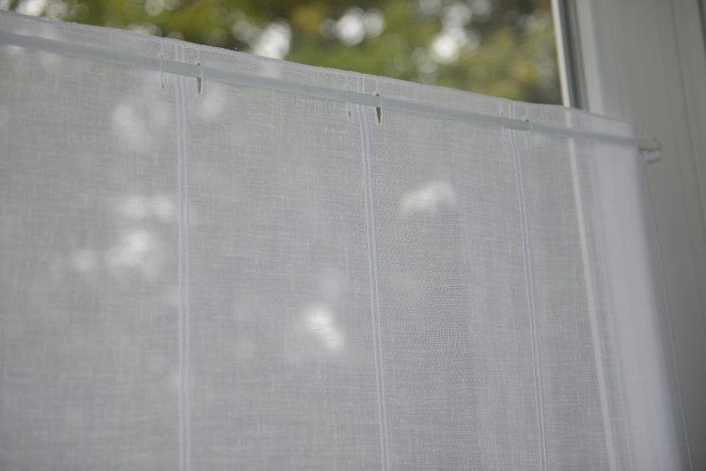 Scheibengardinen Bistrogardine aus Voile in Leinenoptik Stickereipanneau im Farbe Weiß Curtain HILYMI Bild 5
