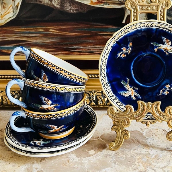 Faïence de Gien Renaissance, bleu cobalt de Gien, faïence France, vaisselle française vintage, faïence de Gien