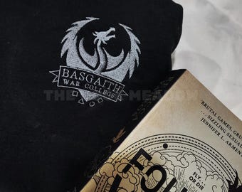 Basgiath War College Uniform Fourth Wing Broderad Sweatshirt med Hoodie | Empyrean-serien av Rebecca Yarros Bokrelaterade merchandise
