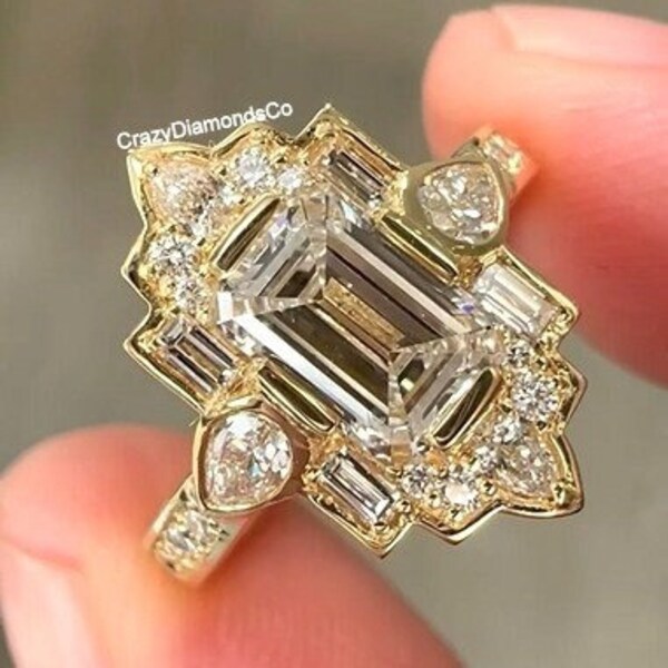 Schöner 1CT Smaragdschliff Moissanite Diamant Ring, Einzigartiger Clustered Art Deco Brautring, 18k Gelbgold Ehering, Handgefertigt Angepasst