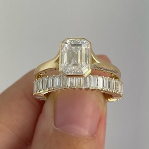 2.50 CT Emerald Cut Bezel Set Split Shank Ring, With Full Eternity Stacking Baguette Diamond Ring, Wedding Bridal Ring Set, 18k Yellow Gold