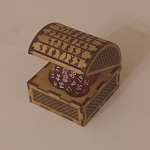 100 Sided Dice Chest D100 Dice Box D&D Dice Vault Case for One Hundred Sided Dice Oversize Dragon Dice Holder Wooden Dice Storage