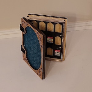 Nintendo Switch ゲームホルダーブック 24 ゲームボールト | ゲーマーギフト | Dragon Scale