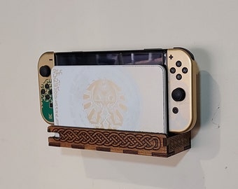 Celtic Knot Nintendo Switch Wall Mount – Wooden Console Organizer