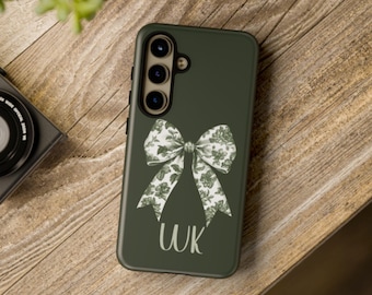 Funda personalizada con lazo para Galaxy S25 Ultra, Galaxy S22 Plus, S21, S20 FE, iPhone 17 Pro Max, iPhone 16, 15 y 14, con diseño de otoño verde.