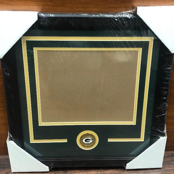 Green Bay Packers Horizontal Medallion Picture Frame