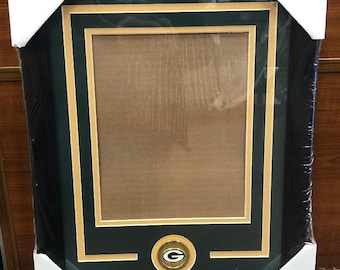 Green Bay Packers Vertical Medallion Picture Frame
