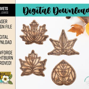 Può includere: Quattro sottopentola in legno a forma di foglie, un file di progettazione laser scaricabile digitalmente. I sottopentola presentano vari disegni di foglie, con il testo "Digital Download" e "Glowforge + Lightburn Approved!".