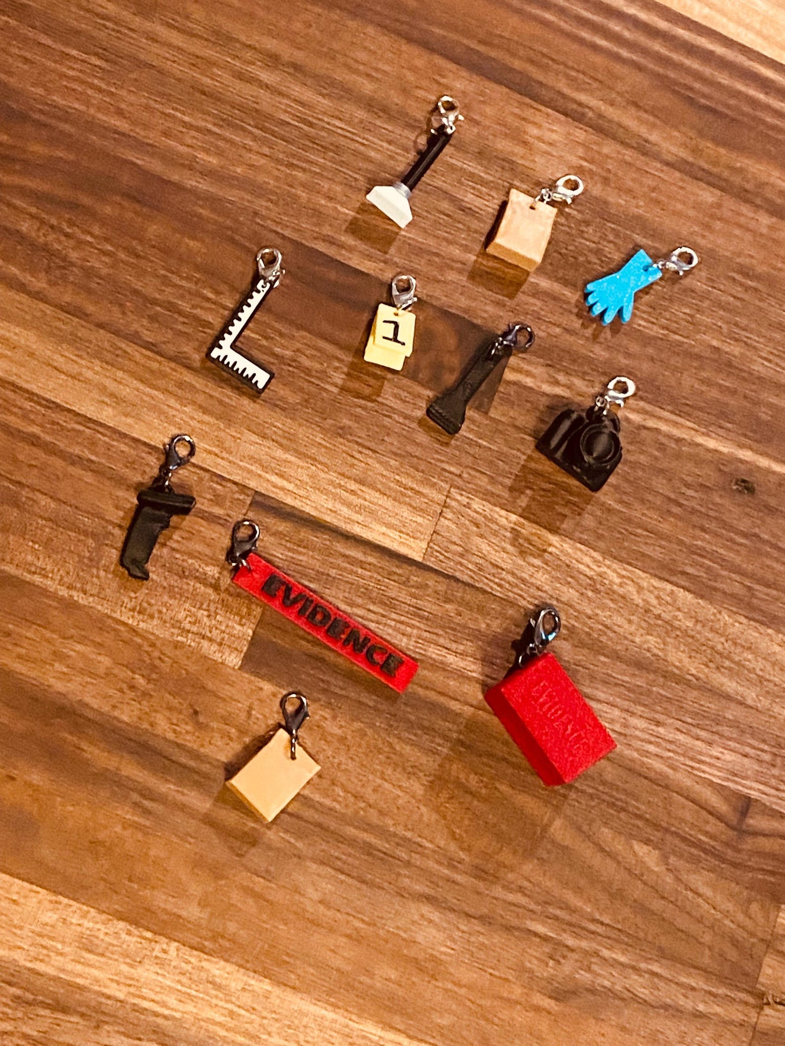 Berlocker för brottsplatser och bevis med hummerklämmor - Etsy Sverige