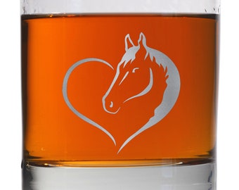 Heart Horse Design Love Horse Riding Ranch Farmhouse for Animal Lovers Whiskey Glass