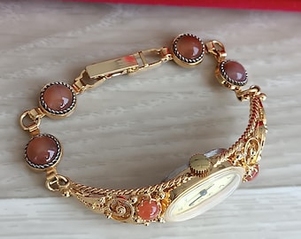 GOLD Women&#39;s Watch. Vintage Watch with Stones. Mechanical Watch, Openwork Filigree Bracelet, Gift for Loved One