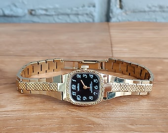 Chaika Watch, Vintage Gold Wristwatch, Gift for a Loved One