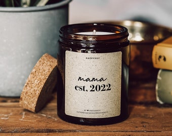 Scented candle with saying | Mom! Est. 2022 | Soy wax candle in glass with cork lid