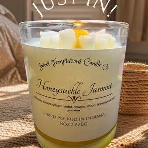 Honeysuckle Jasmine Scented Candle
