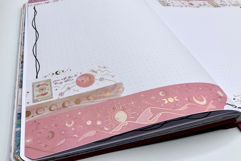 Washi Tape Samples Notebook Therapy Moonlit Blush Kupferfarbene Details Mond Sterne Weltraum Kristalle Bild 8