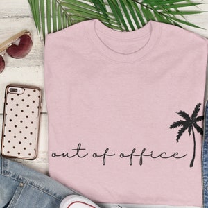 Out of Office T-Shirt - Cruise Shirt, Group Vacation Shirts, Girls Trip Tee, Matching Cruise Tshirt, Vacation, Vacay TShirt