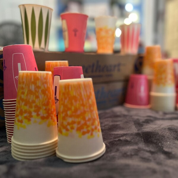 Groovy Vintage NOS Dixie Cups Wax Vending Cups For Theme Parties, Class Reunions, Displays, Scene or Stage Props Orange & Yellow Flowers