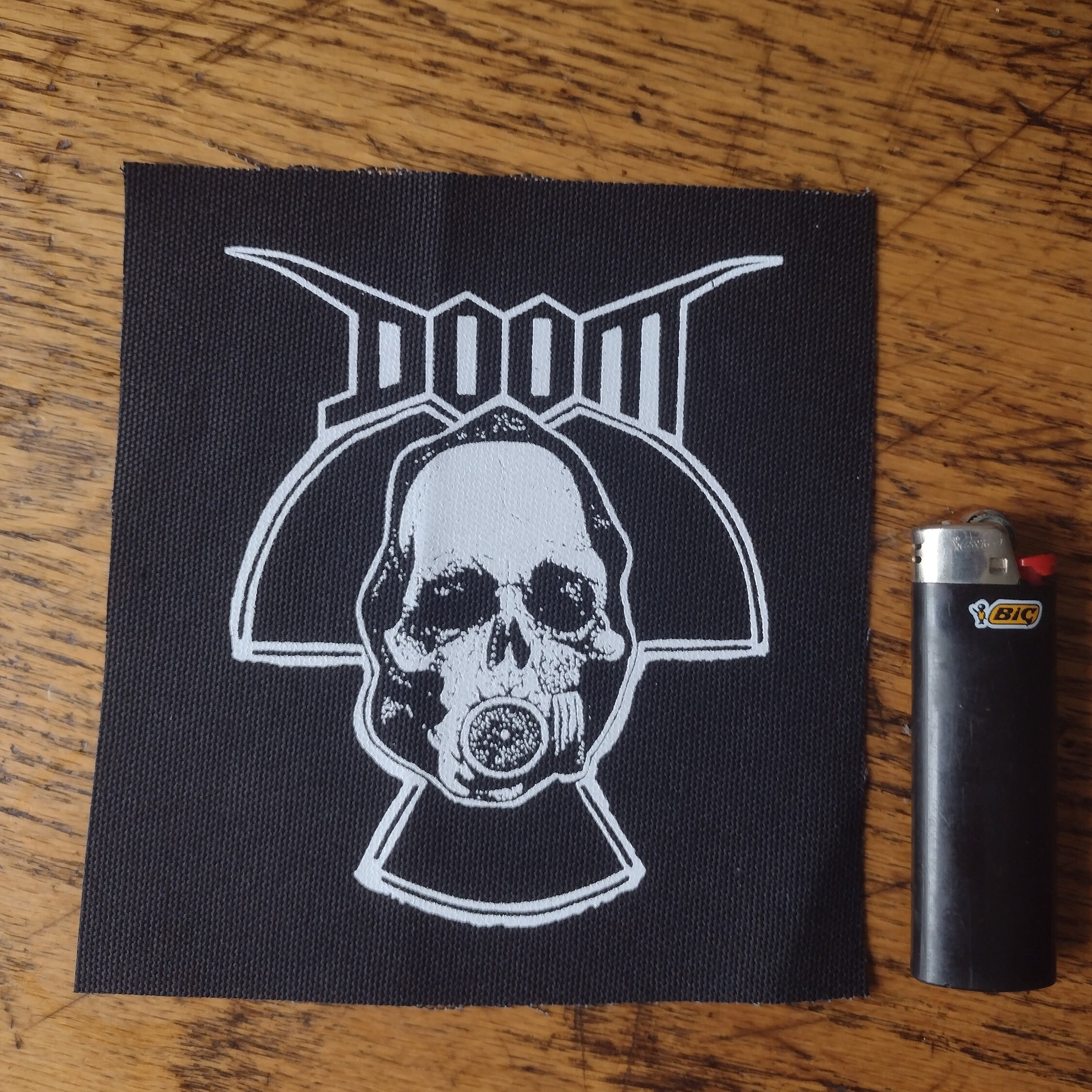 KAOLAのページ DOOMパッチ パンク クラスト il_fullxfull.5774877525_aus0.jpg