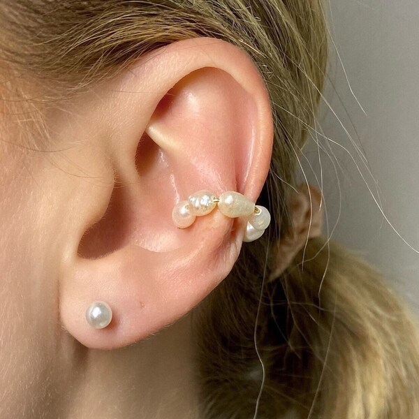 Natural Pearl ear cuff, 18k gold filled ear cuff, pearl cuff, ear cuff, gold filled cuff, no piercing