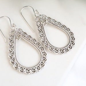 925 Sterling Silver Teardrop Earrings