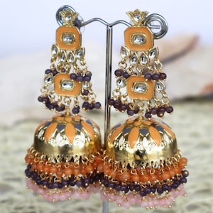 Orange und Lila mit Perlen Jhumki Ohrringe
