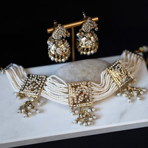 Mini Pearls Choker and Earrings Set