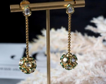 金メッキのミニジュムキダングルイヤリング