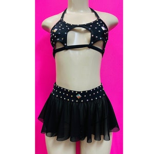 exotic dancer outfit, exotic dancewear, mini skirt