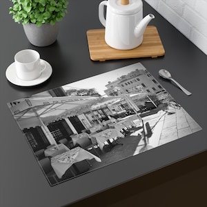 Restaurant Patio Venice Italy Black and White Dinner Table Kitchen Placemat 100% Cotton Twill
