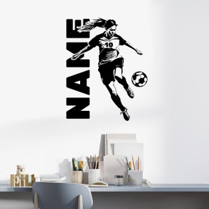 サッカー選手の壁用デカール - ビニール製デカール サッカー選手の壁用アート - パーソナライズされたカスタムビニール製壁用デカール サッカー