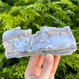 Lavandula Agate - Ethically sourced from California, USA