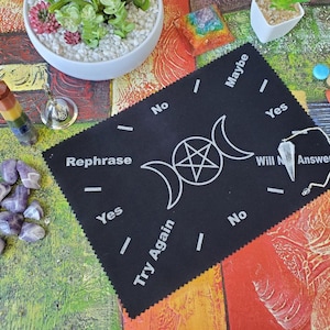 Velvet Pendulum Altar Mat for Understanding Movements, Dowsing, Divining, Spiritual Communication with Design : Triple Moon