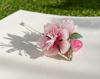 Peach blossom flower brooch for women, pink flower brooches, pink brooch, handmade gifts, vintage brooch, flower brooch, designer brooch