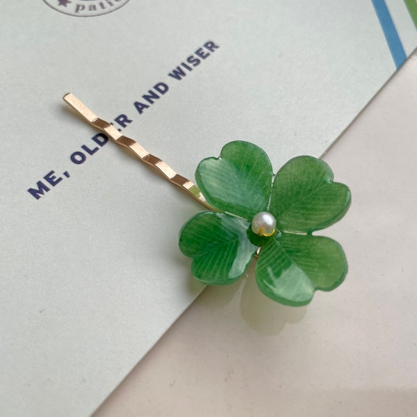 Lucky clover hair pin, 4-leaf clover hair pin, gift for her, gifts, personalized jewellry, handmade hair clip handmade jewelry