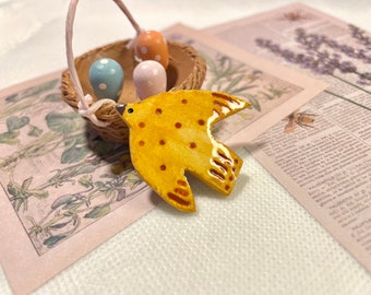 Clay small bird pin brooch, cute small pin badge, pins for bags, kawaii pin badge, bird jewellery