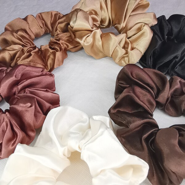 Brown Beige Altrot Caramel Creme Schwarz Scrunchie Haargummi  | Samtig Seidiges Scrunchy | Silky Light Soft Accessoire