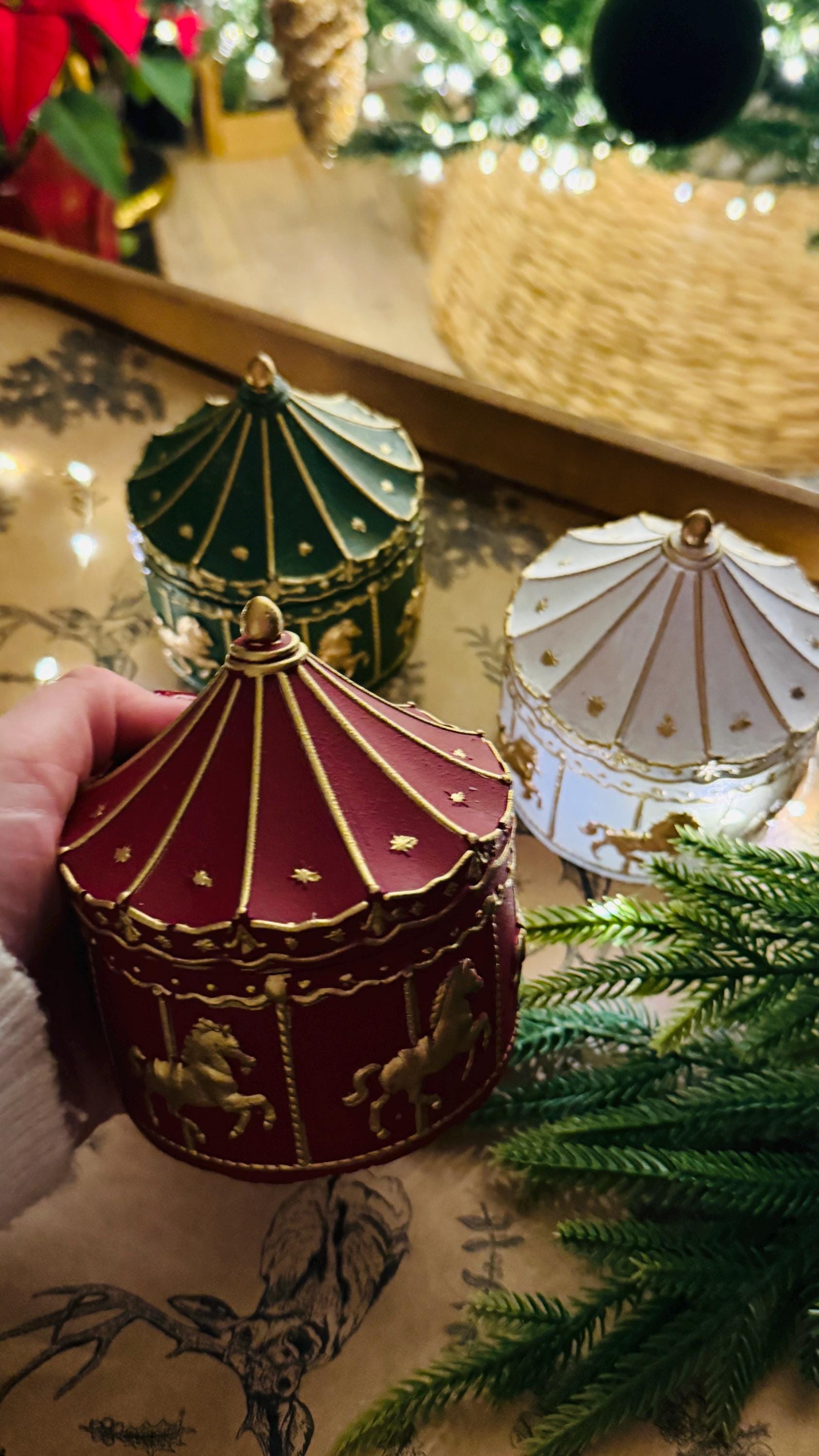Handmade Carousel Christmas Candle • 6 Oz Soy Wax, Wooden Wick - Etsy UK