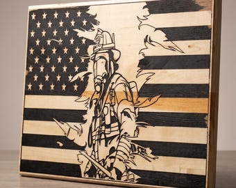 Feuerwehrmann Amerikanische Flagge Holz Plakette: Ersthelfer Geschenk