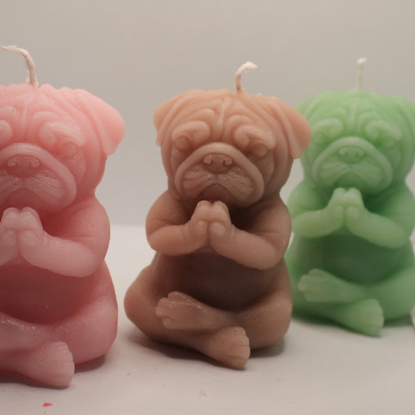 Mops Yoga Kerze | 9cm | Yoga Candle | Geschenkidee | Deko