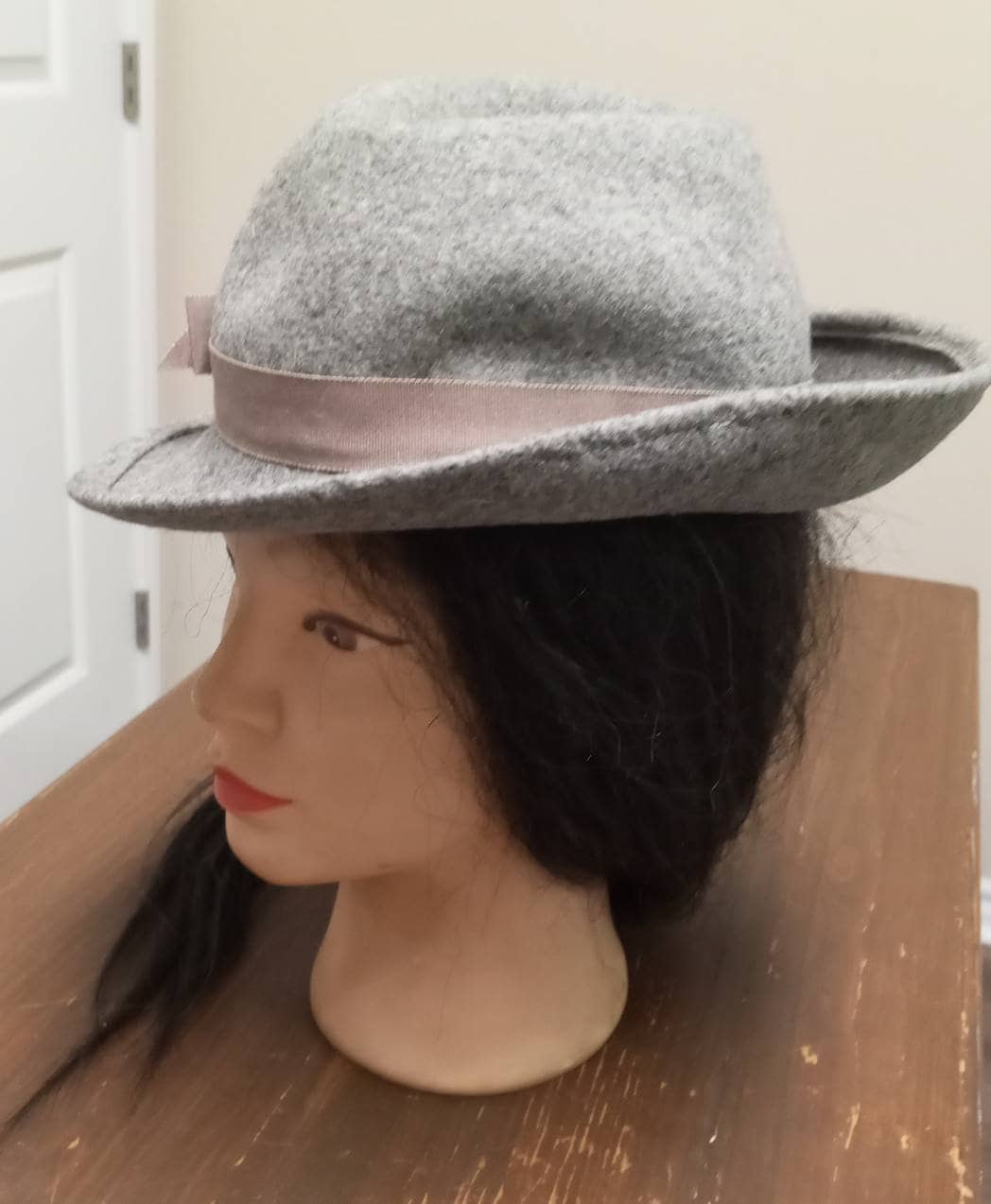 Frank Olive fedora.  Vintage and rare!! Vintage Frank Olive Fedora Hat: Black Wool Felt Wide Brim  main image 4