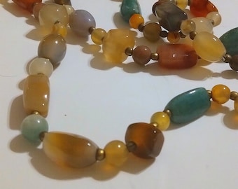 Collar con cuentas de ágata de piedra pulida semipreciosa vintage de 46"