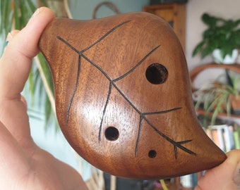 Wooden Leaf Ocarina in Eb