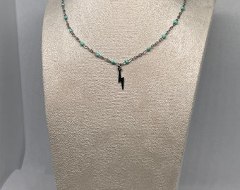 Collier chaîne éclaire