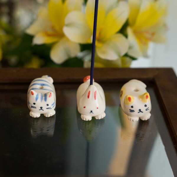 Cute Mini Cat, Rabbit, Stick Incense Holder, Incense Burner, Stick Stand, Healing Incense Home Decor, Aromatherapy